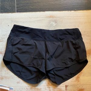 LULULEMON Athletica Black Running Shorts // Size: 6